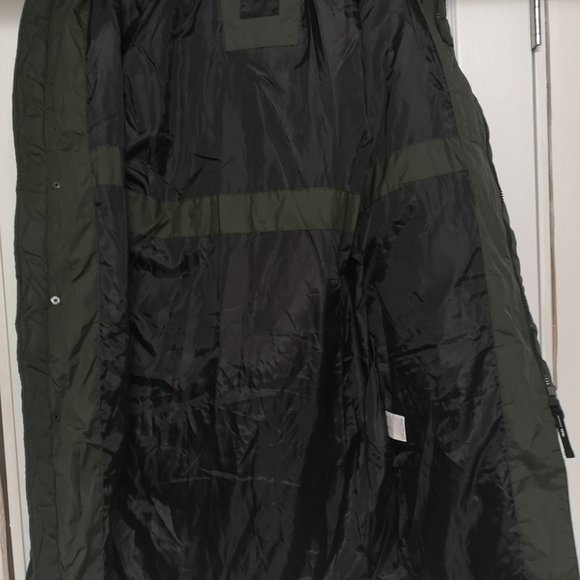 Hooded Long Padded Winter Coat - Picture 5 of 9